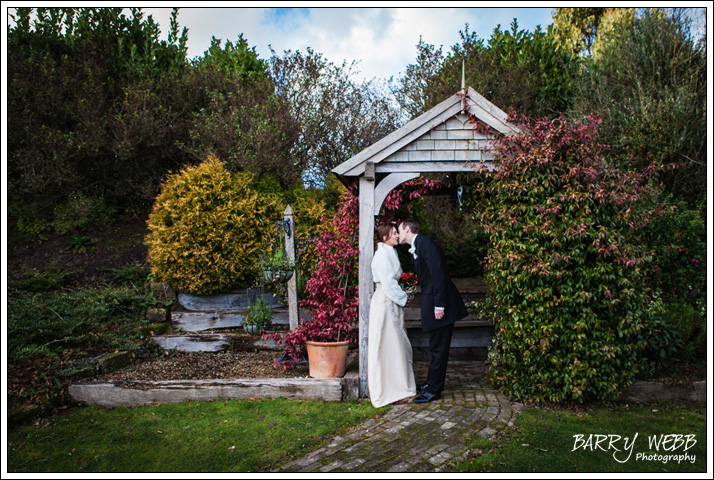 Beautiful gardens at Swallows Oast in Ticehurst - Wedding Photography